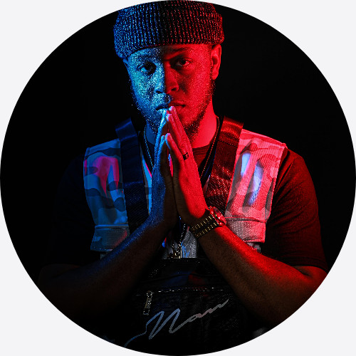 SoloTo profile picture for @stripes