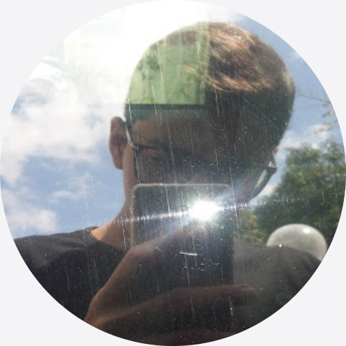 SoloTo profile picture for @khan