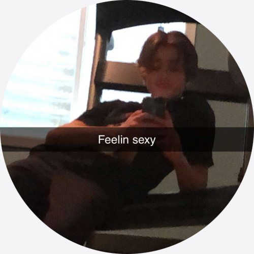 SoloTo profile picture for @right