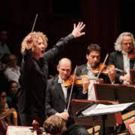 SoloTo profile picture for @orchestra