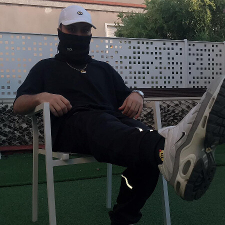 SoloTo profile picture for @apartheid