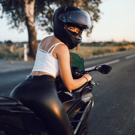 That Biker Girl (/that.bikergirl) · solo.to