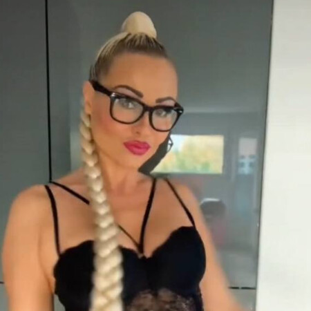 Zoe Gray (/zoegray) · solo.to