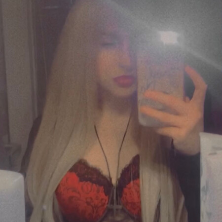 Lucy Fox (/lucyfoxx) · solo.to