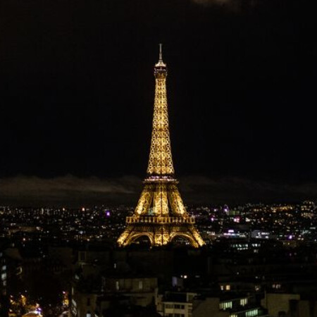 SoloTo profile picture for @paris