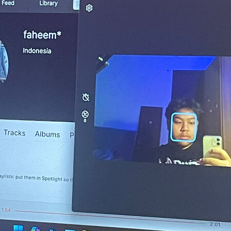 SoloTo profile picture for @faheem
