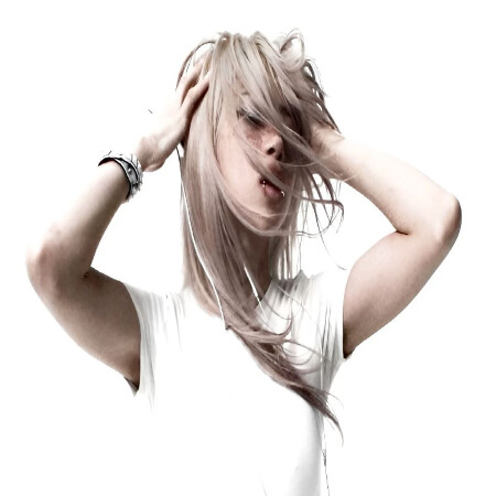 SoloTo profile picture for @peacee